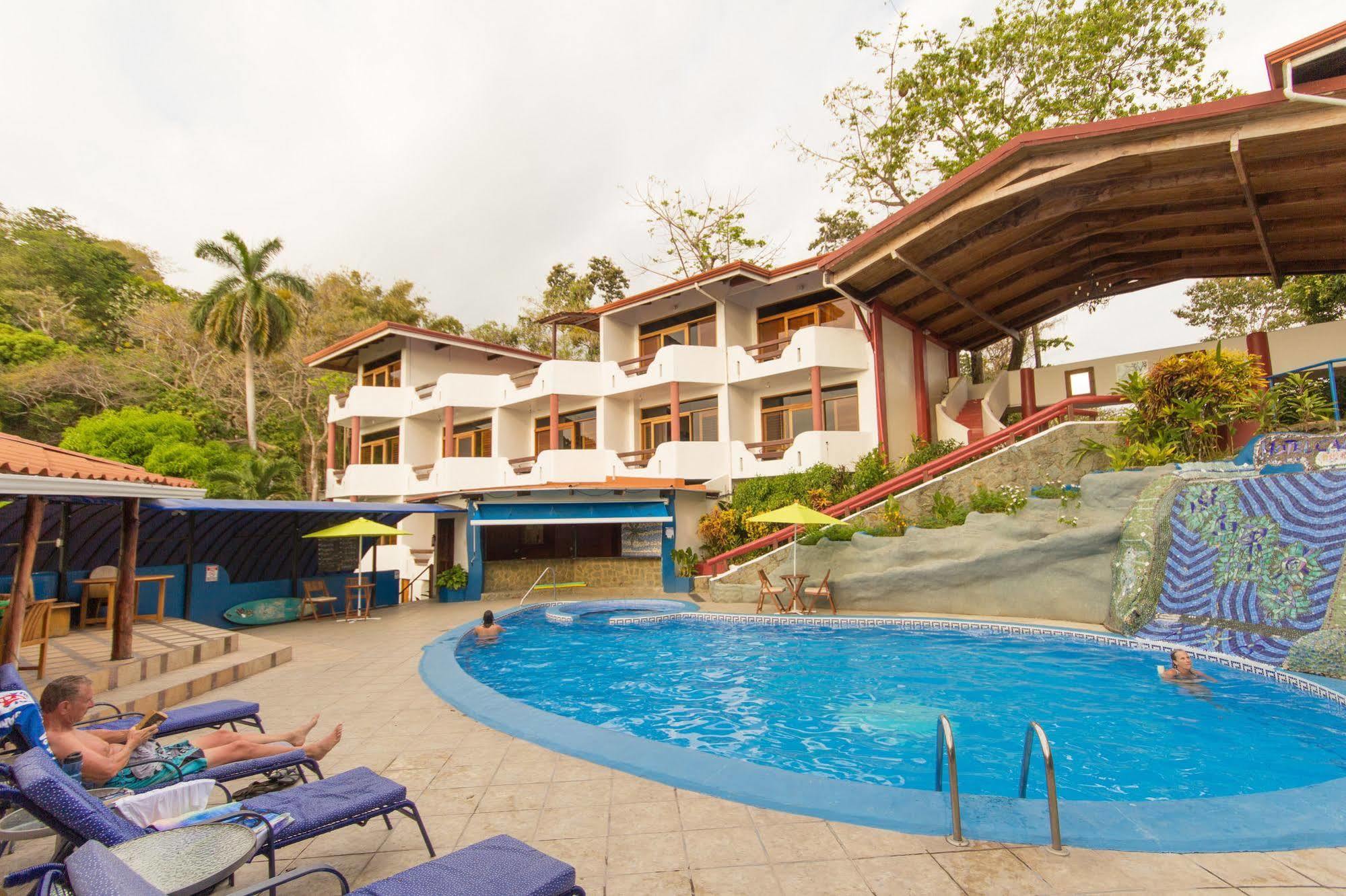 Hotel California Manuel Antonio Exterior photo